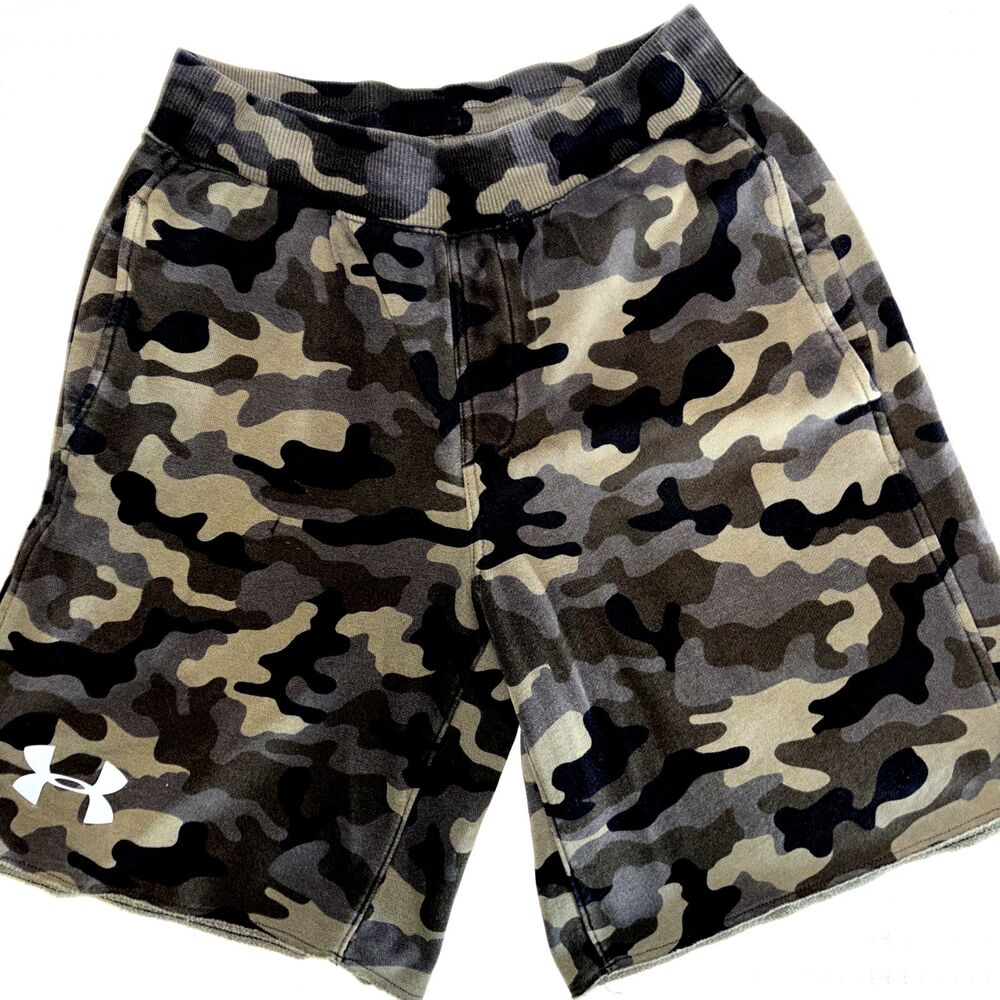 Under Armour Shorts Loose Stretch Gym Training Active Men’s Small Workout Camo